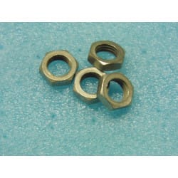 Lot x70 : écrou laiton...