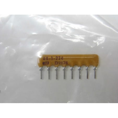 4608X-101-224 Réseau résistance sil8.7 220k 7résistances+point commun(Lot de100)
