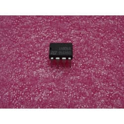 ci L4904A ~ ic L4904 A dip8...