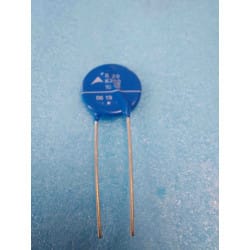 Lot de 4p VDR VARISTOR...
