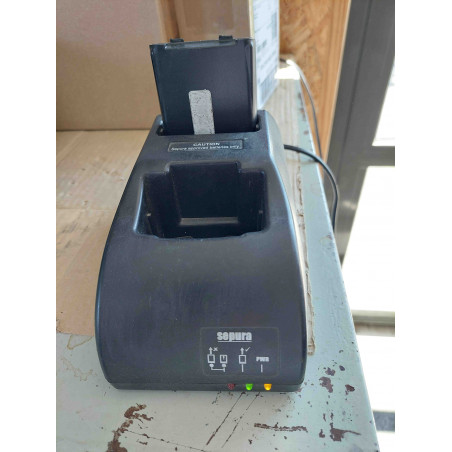 Chargeur 300-00137 pour série 2000/3000 + Accus 300-00-160 7.4V 1230mAh Sepura Occasion
