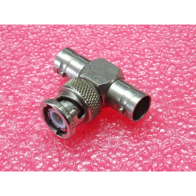 Radiall R141780 , UG274 B/U, KBN 19, 22121-018-02 ~ té BNC mâle 2 femelles ~ longueur femelles 33.5mm, longueur mâle 27mm (4E2)