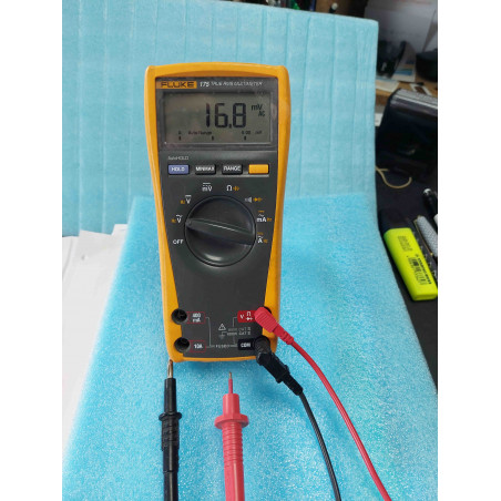 Multimètre true RMS FLUKE FL175 6000pts Occasion avec 2 pointes de touche ( P9)