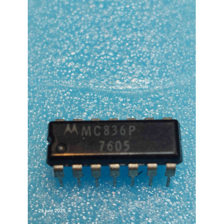 ci MC836P ~ ic MC836 P Boîtier dip14 Motorola New Old Stock ( PLA044 )