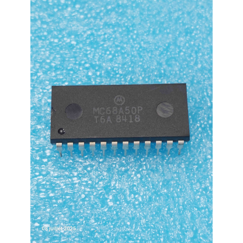 ci MC68A50P ~ ic MC 68A50 P ~ boîtier dip24  New Old Stock (PLA002)