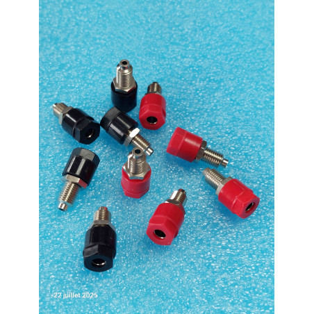 Lot de 10 douilles bananes 4mm à souder (5 rouges + 5 noires) pjp ( Casier66E )