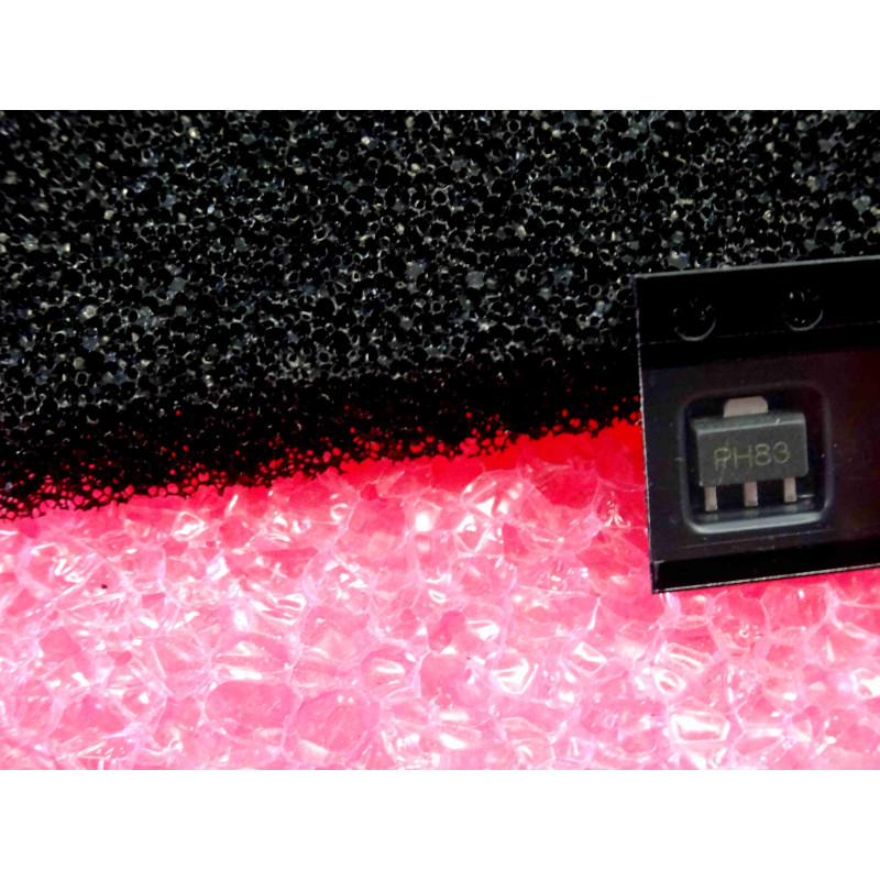 ci CMS PHA-83W+ ~ ultra high dynamic range monolithic amplifier 50-ohm 50MHz to 8GHz ~ SMD ic boîtier SOT-89 (4B1)