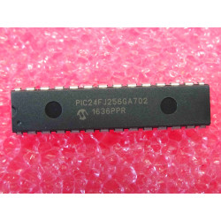 ci PIC 24FJ256 GA702 ~ ic...