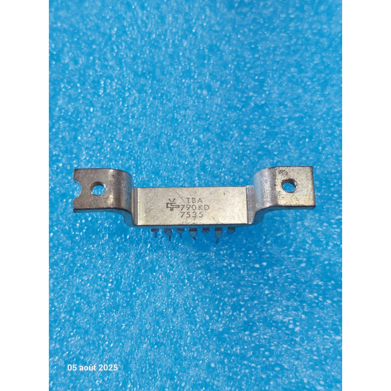 ci TBA790KD ~ ic TBA790 KD de chez SESCOSEM New Old Stock ( 5N1 )