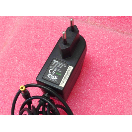 alimentation Sunny SYS1308-1505-W2E ~ input 100Vac-240Vac 1A 50-60Hz ~ output +5Vdc 3A 15W (N3A)