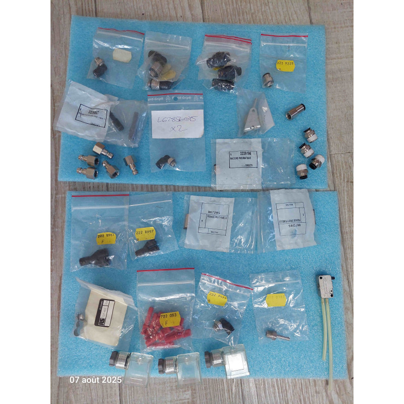 Lot de 34 Raccord et Accessoires Pneumatiques Neuf dans leur emballage RS ( N17)