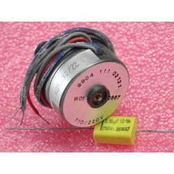 Lot de 5: moteur 9904 111...