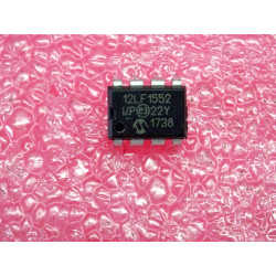 ci PIC 12LF1552 -I/P ~ ic...
