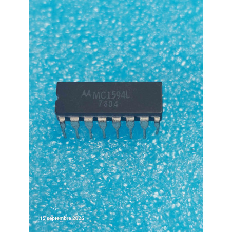 ci MC1594L ~ ci MC1594 L  boitier Dip16 Céramique Integrated  Circuit NOS  ( PLA007 )