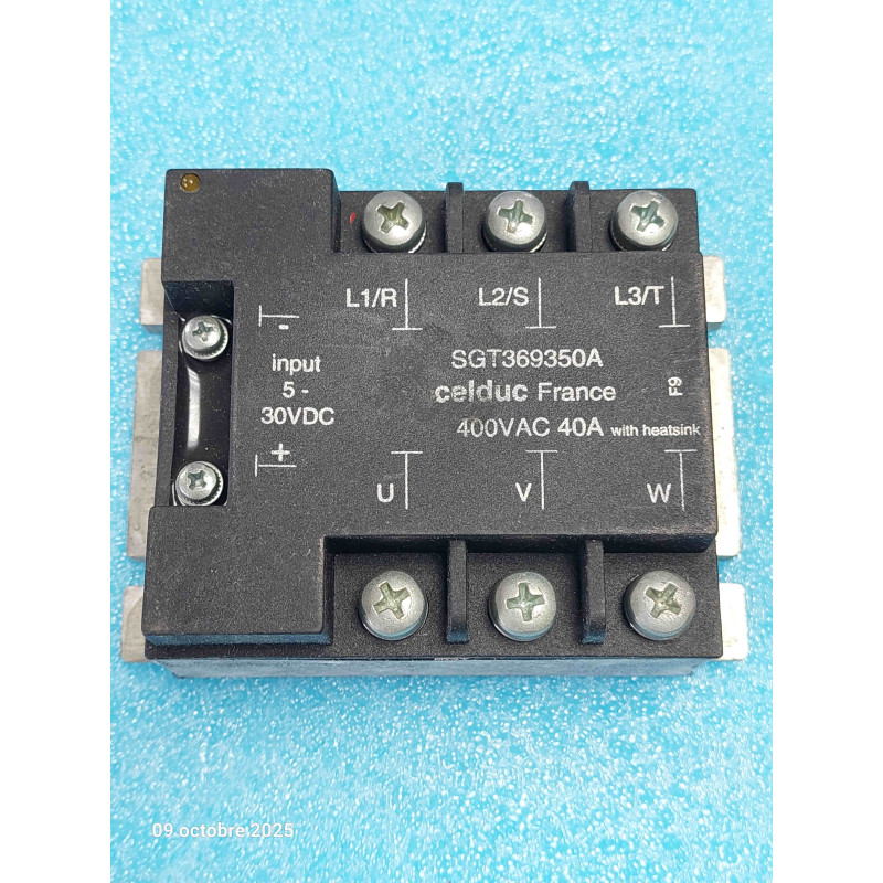 Relais CELDUC SGT369350A 440Vac 40A occasion en bon état Ancien stock ( TIRO10 )