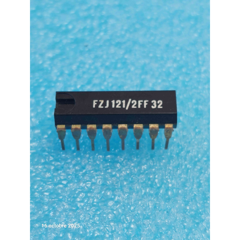 ci FZJ121 ~ ic FZJ121 Circuit Intégré dip16 New Old Stock ( TIRO 02 )