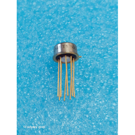 ci L141T1 ~ ic L141 T1  ( LM741 UA741) ampli op boîtier GOLD TO99 ( CELAR 57D )