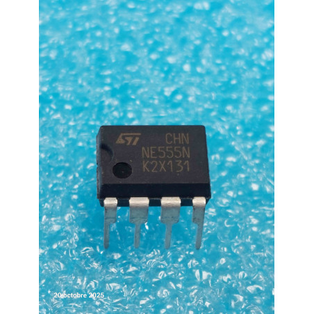 Lot x3 ci NE555 N ~icNE555N Timer Dip8 ST   ( CELAR 57D )