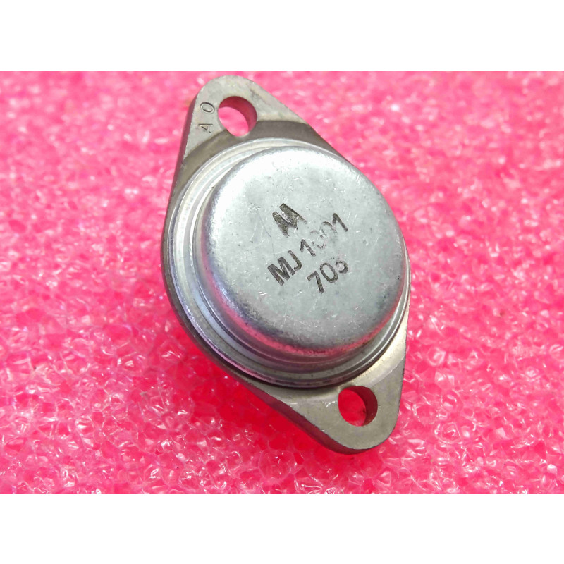transistor MJ 1001 ~ MJ1001 ~ Silicon , NPN darlington ~ Uce 80V , Ucb 80V , Ueb 5V , Ic 10A , 90W ~ Motorola (tiro 25)