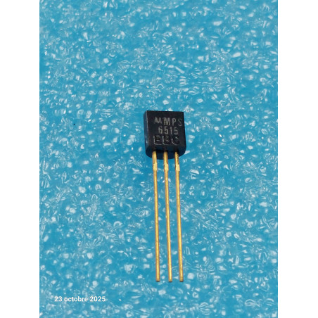 Lot de 5: Transistor MPS6515  Motorola Gold Pins    New Old Stock ( CELAR 53A )