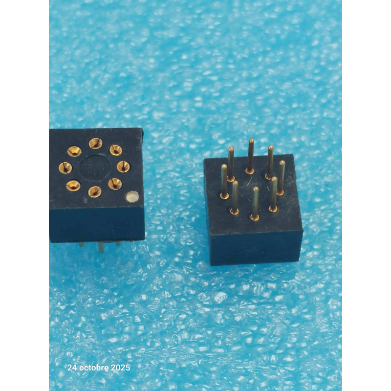 Lot de 2p Suppport Noir ci Rond TO99 8 Pattes Contacts Dorés   ( celar 53B )