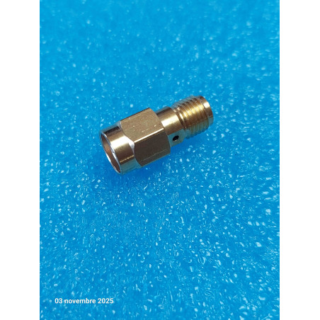 Adaptateur SMA droit Mâle Femelle Doré ~ SMA Male vers SMA Femelle  ( 4E3 )