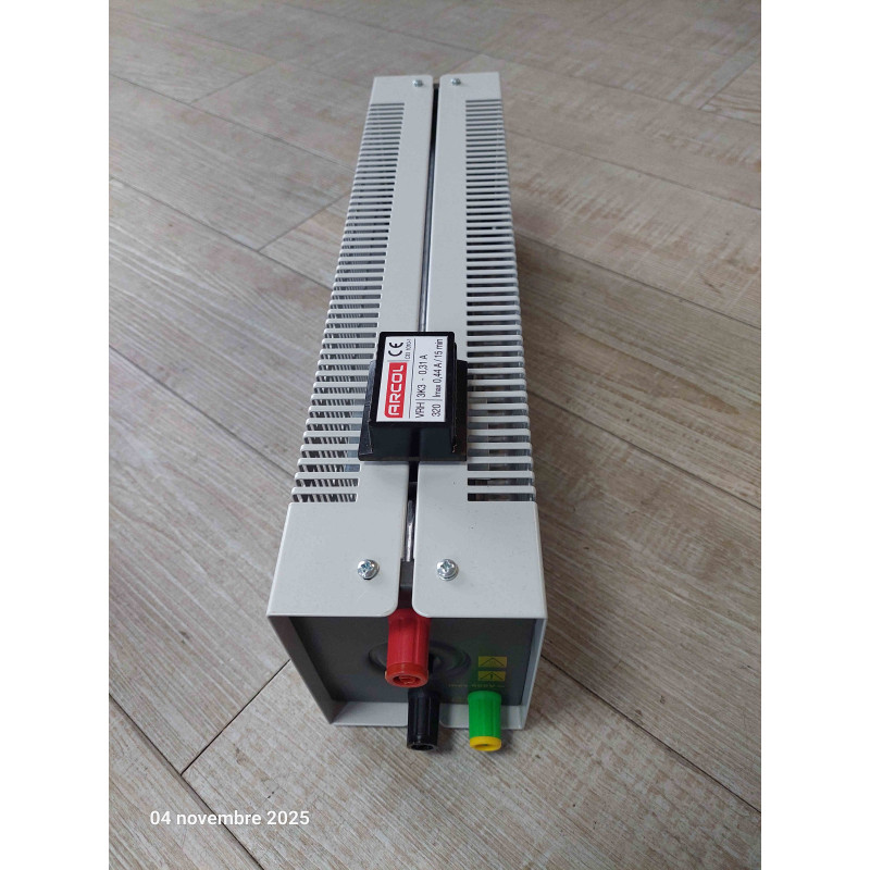 Rhéostat linéaire Arcol VRH320 3.3K  ±10% 0.31A Imax 0.44A / 15min Max 600V  ( O3 )