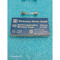 Boîte de 10 Fusibles...