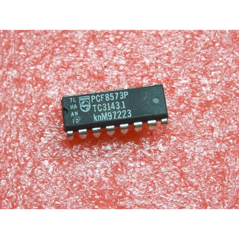 ci PCF 8573 P ~ ic PCF8573P ~ clock / calendar with power fail detector ~ philips (PLA014)