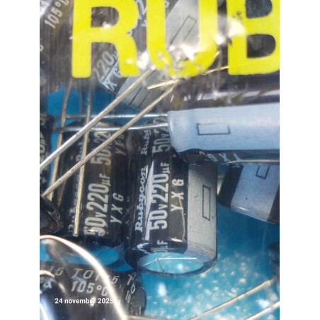 Lot x200: Condensateur Polarisé 220UF 220µF 220MF 50V 105°c YXG Rubycon 10x16mm ( Q2 )