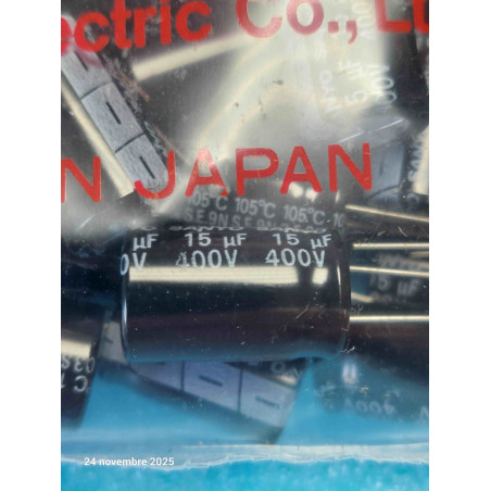 Lot x200: Condensateur Polarisé 15UF 15µF 15MF 400V 105°c YXG Sanyo 13x20mm (Q3)