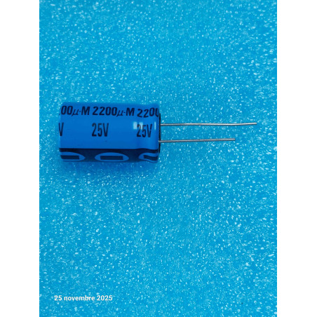 Lot x4: Condensateur Chimique 2200MF 2200µF 2200UF 25V BCC 037 16X26.5mm  ( Q2 )