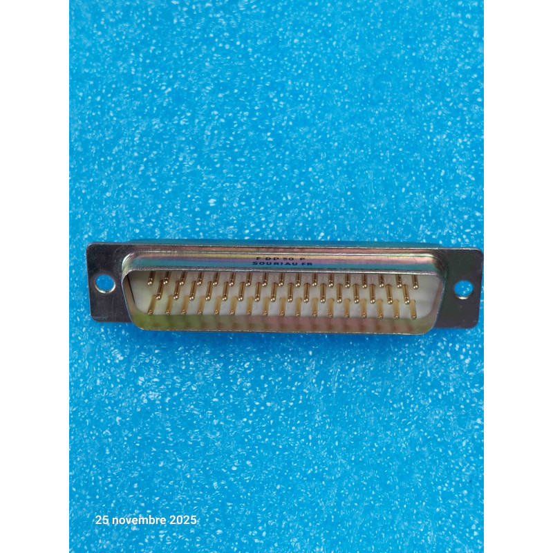 Connecteur MALE SUB-D 50 points DB50  GOLD à souder SOURIAU FDD50P  ( 2S2 )