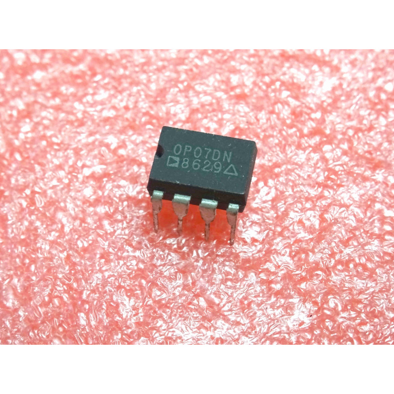ci OP 07 DN ~ ic OP07DN ~ 150µV maximum offset voltage operational amplifier ~ DIP8 , analog devices (PLA017)