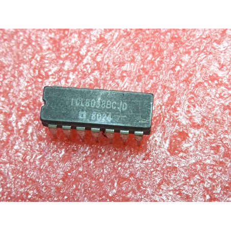 ci ICL 8038 BCJD ~ ICL8038BCJD ~ precision waveform generator/voltage controlled oscillator ~ dip14 intersil (PLA017)