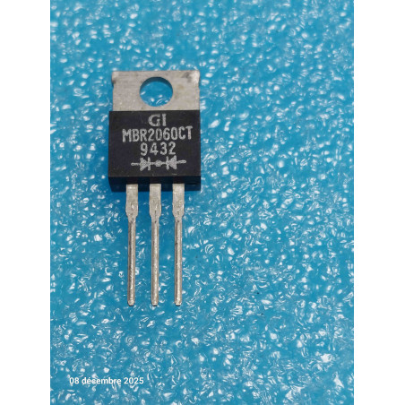 Diode MBR2060CT ~ MBR2060 CT TO220 de chez GI New Old Stock  ( 5R7 )