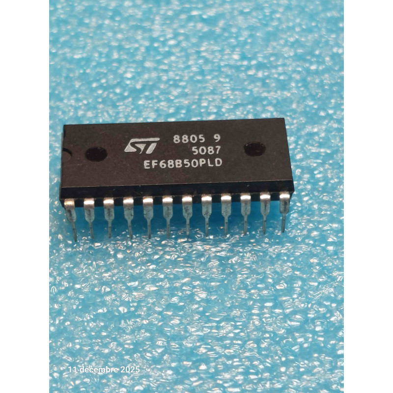 ci EF 68B50 PLD  ~ ic EF68B50PLD dip24  ( MC68B50P ) 6800 family  ( PLA043 )
