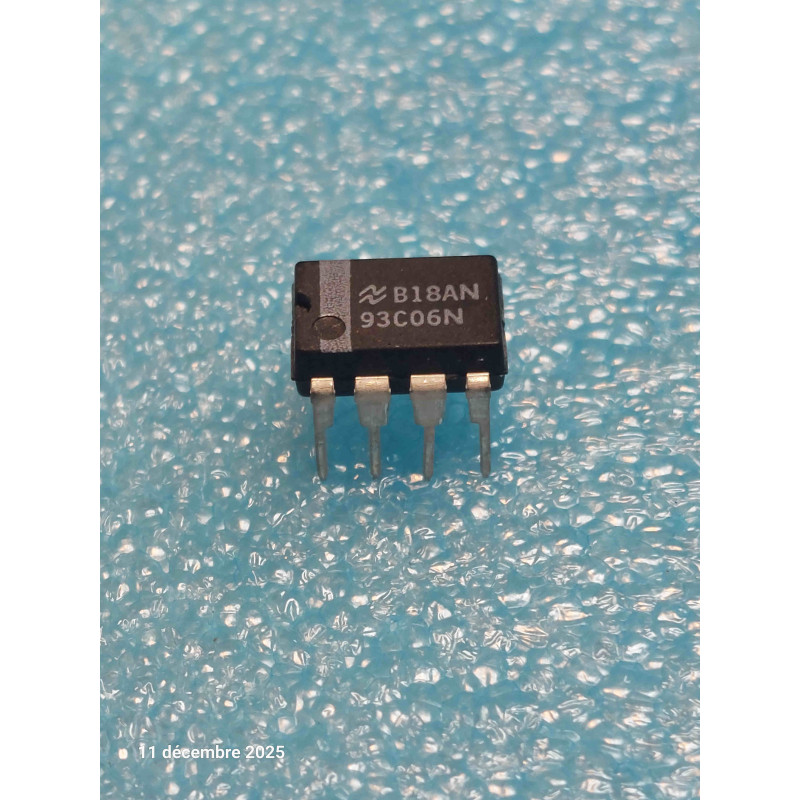 ci 93C06N ~ ic 93C06 N  ci dip8 New Old Stock de chez NS   ( PLA023 )
