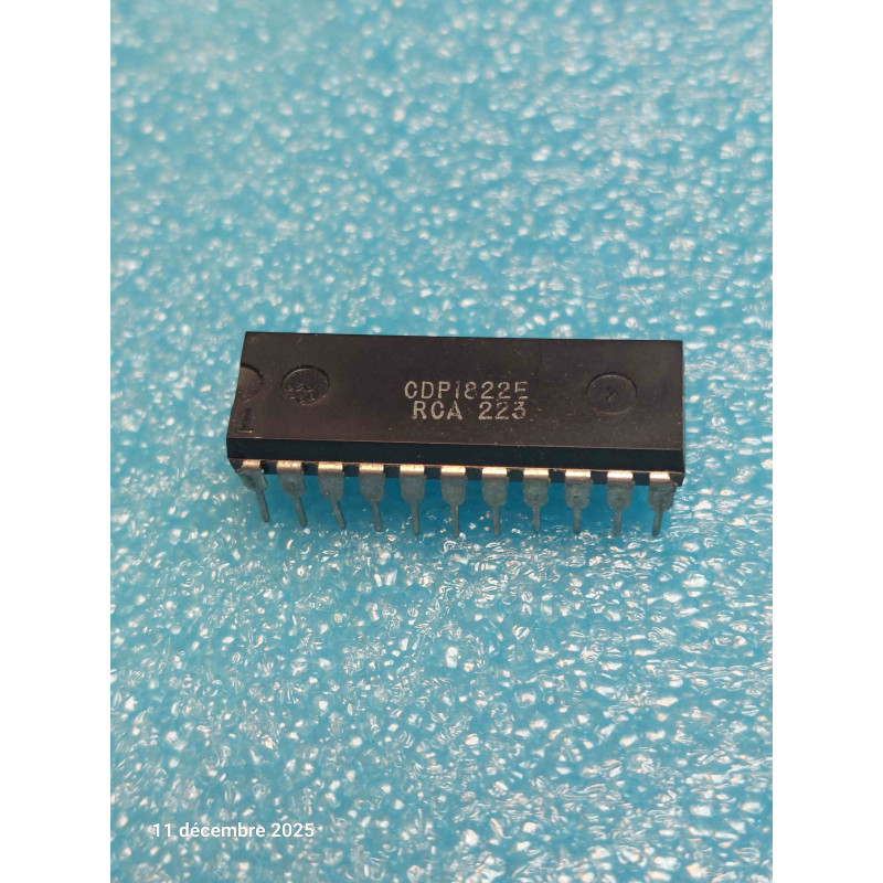 ci CDP1822E ~ ic CDP1822 E ci dip22 New Old Stock de chez RCA  ( PLA043 )
