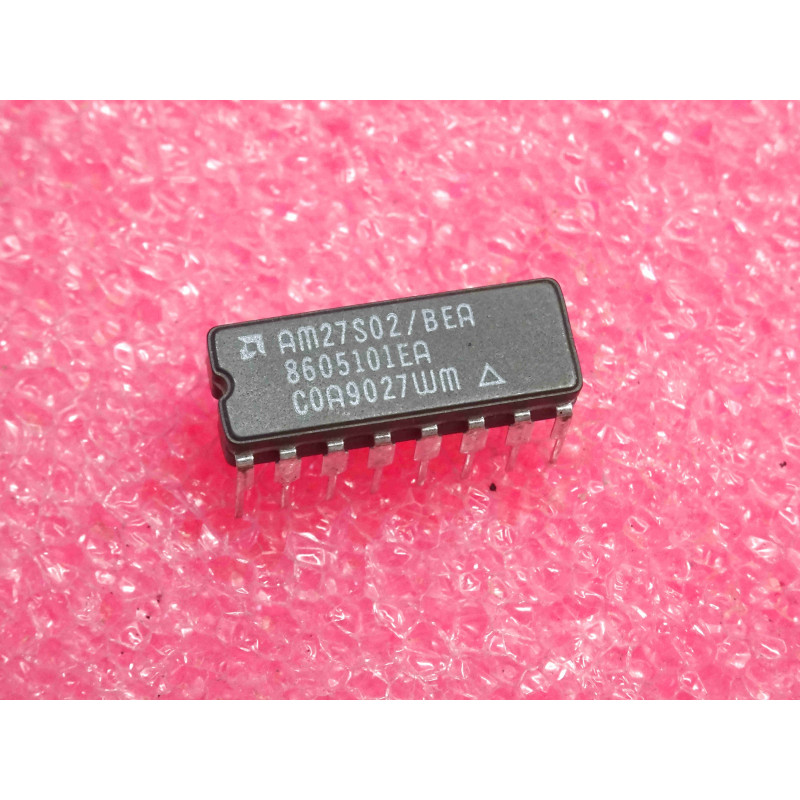 ci AM 27S02 / BEA ~ ci AM27S02/BEA ~ 64-Bit inverting-output bipolar RAM ~ boîtier céramique 16-DIL , AMD (5N1)