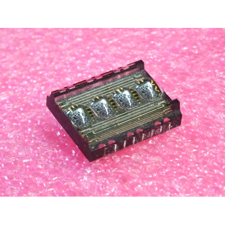 afficheur DL 2416 ~ alphanumeric integrated display DL2416 ~ 17th segment 4 red characters ~ 18pins (TIRO03)