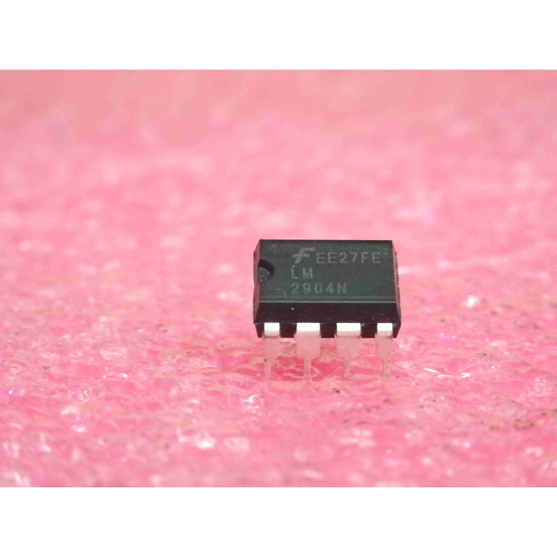 Lot de 2: ci LM 2904 N ~ ic LM2904N ~ two independent operational amplifiers ~ DIL-8 , fairchild (PLA031)