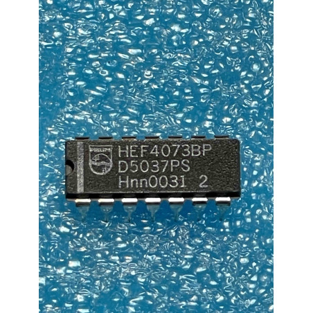 Lot de 2 ci HEF4073BP ~ ic HEF4073 BP dip14 4073 HCF4073 MC14073 CD4073 (TIRO9)