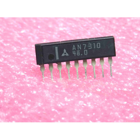 ci AN 7310 ~ ic AN7310 ~ dual pre-amplifier for car radio ~ SIL9 , panasonic (5N2)