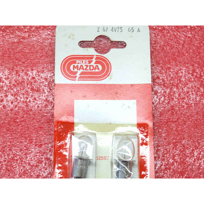 2 ampoules MAZDA à baillonnette ~ Z67 , 4.75V , 0.5A , P13.5S (4J2)