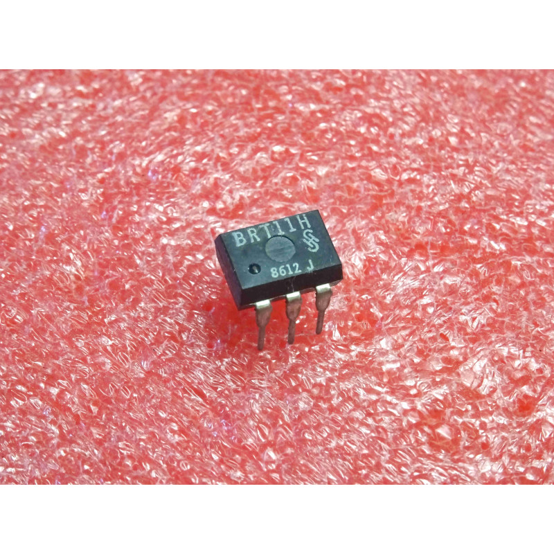 Lot de 2: ci BRT 11 H ~ BRT11H optocoupler phototriac, SITAC Siemens Isolated Triac AC switch without zero voltage switch (5N1)