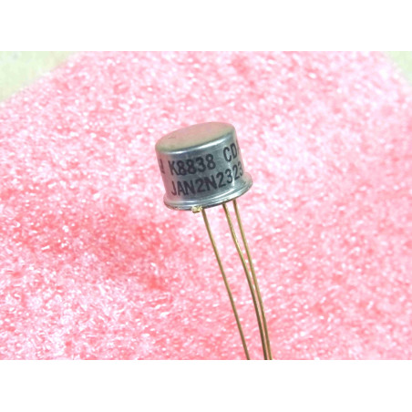 Lot de 2: thyristor 2N 2323 ~ 2N2323 Si controlled rectifier PNPN SCR ~ Udrm 50V , It 1.6A ~ unitrode