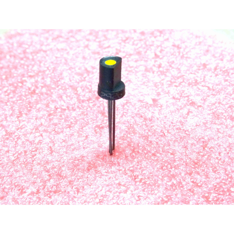 Lot de 2: transistor 2N 2926 ~ 2N2926 Si planar passivated NPN ~ Uce0 25V , Ic 100mA 0.1A