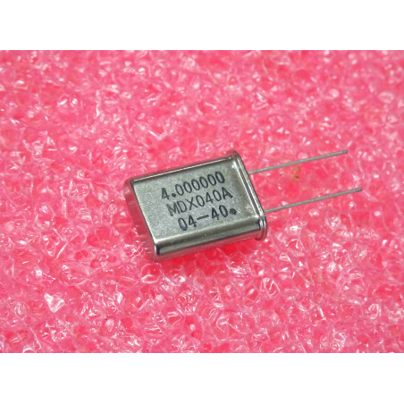 Lot de 2: Quartz 4MHz 4.000000MHz ~ HC49U , MDX040A (1O2)