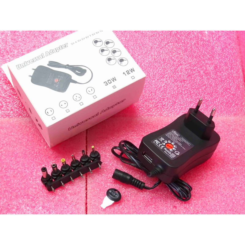 bloc alimentation universel PSE50245 EU 30W ~ tensions possibles: 3V, 4.5V, 5V, 6V, 7.5V, 9V, USB (2A max) et 12V (1.5Amax)[4C]